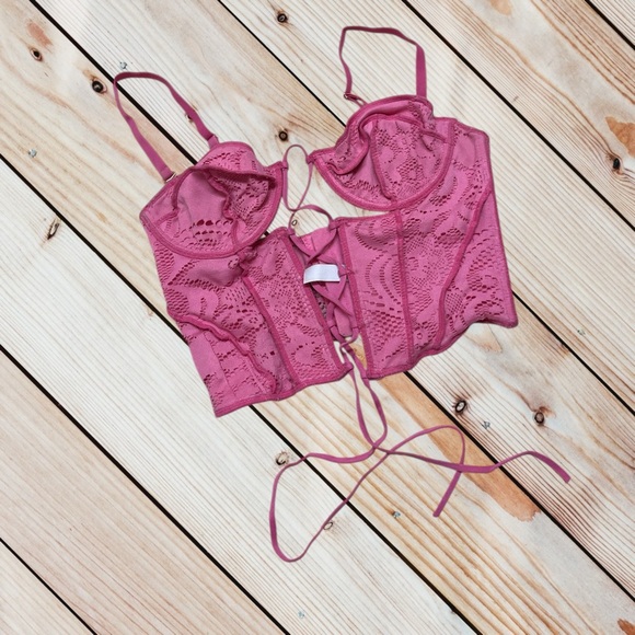 UO Out From Under M pink Amour lace up corset top - Picture 2 of 10